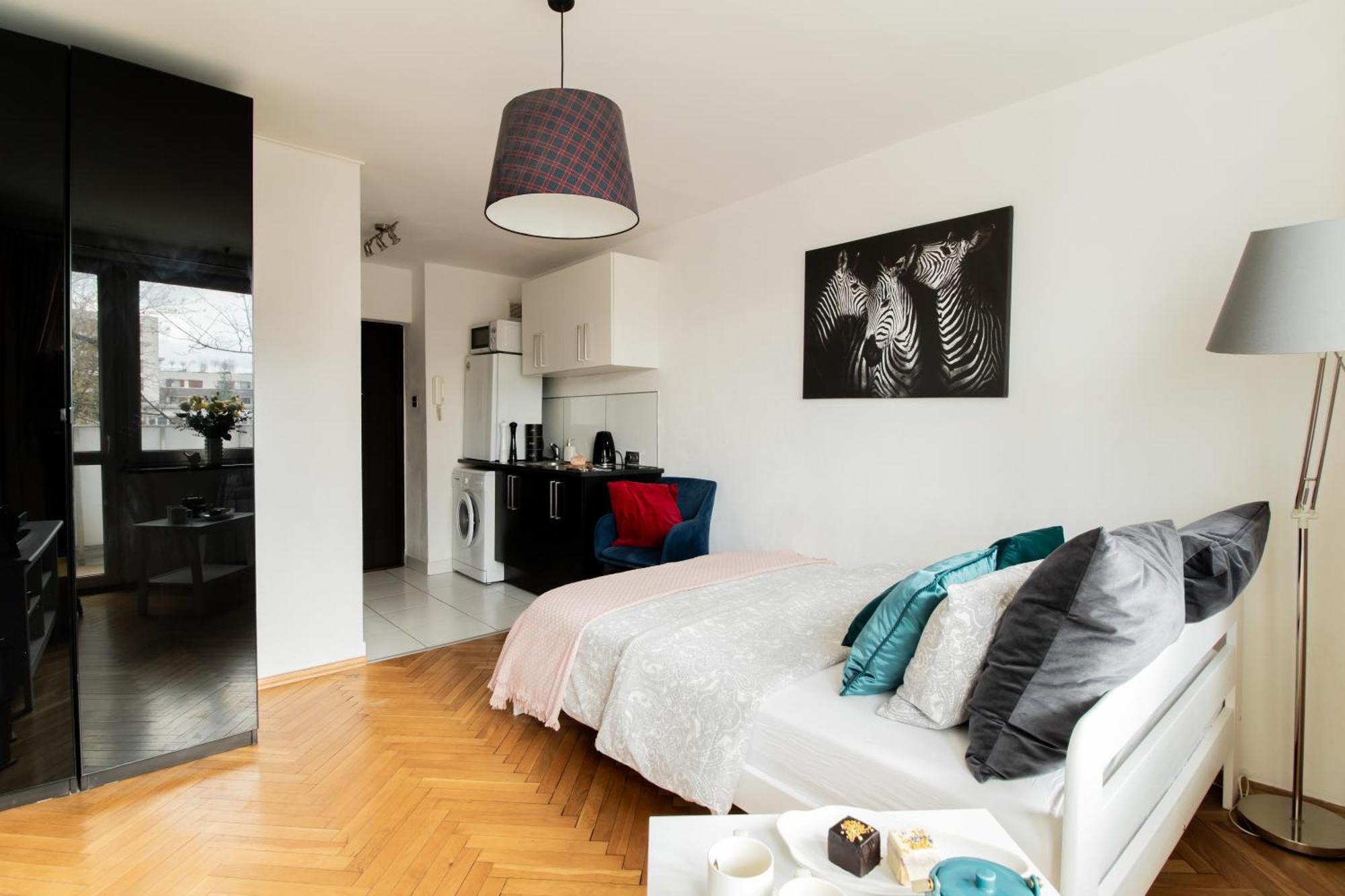 Piotrapartments - Bruna Green City Apartment Varşovia Exterior foto