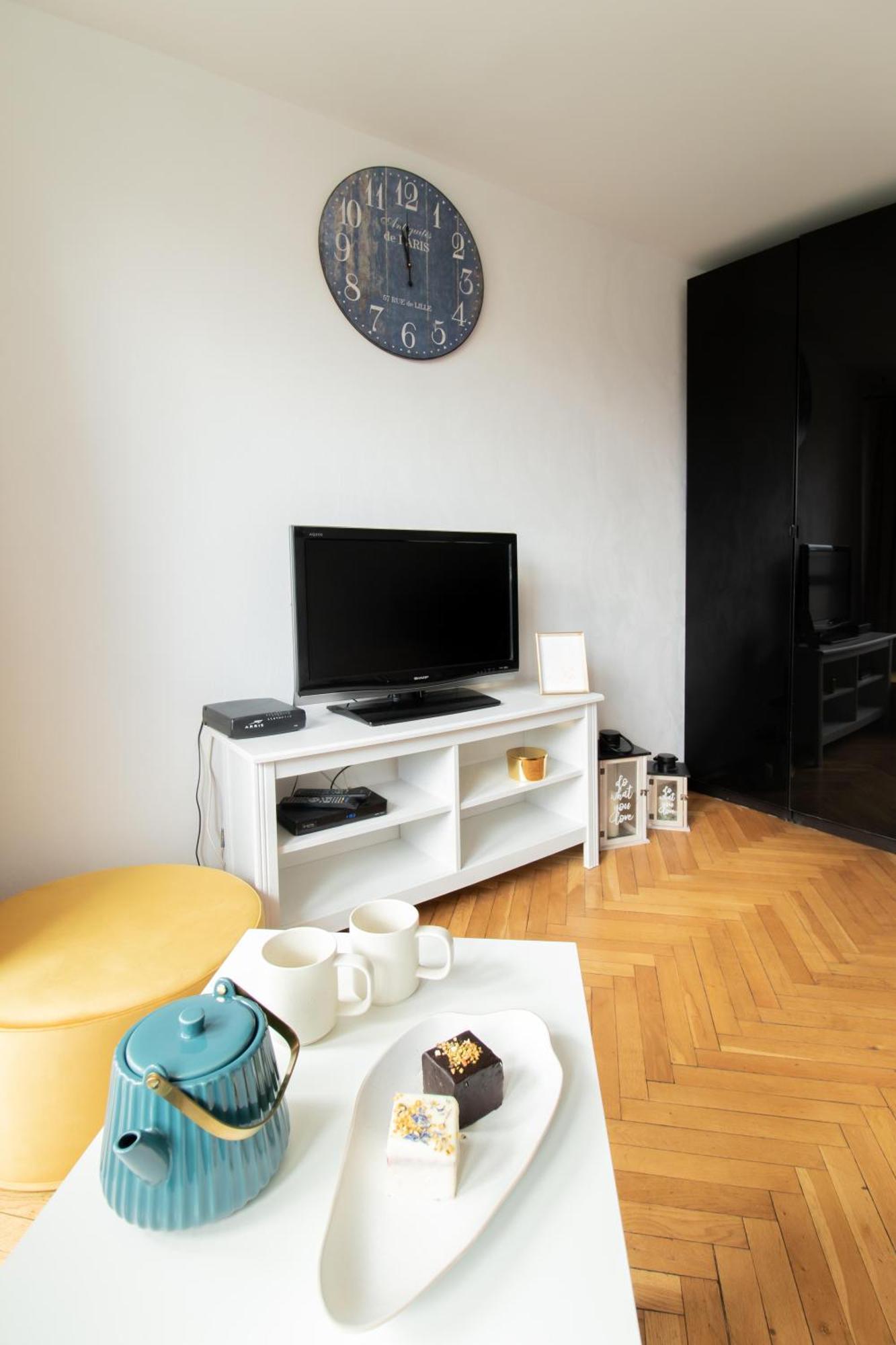 Piotrapartments - Bruna Green City Apartment Varşovia Exterior foto
